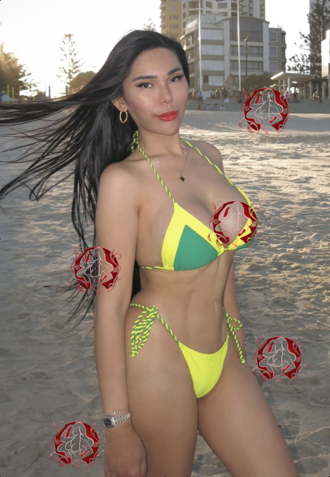 Daniela, photo 7 of 7