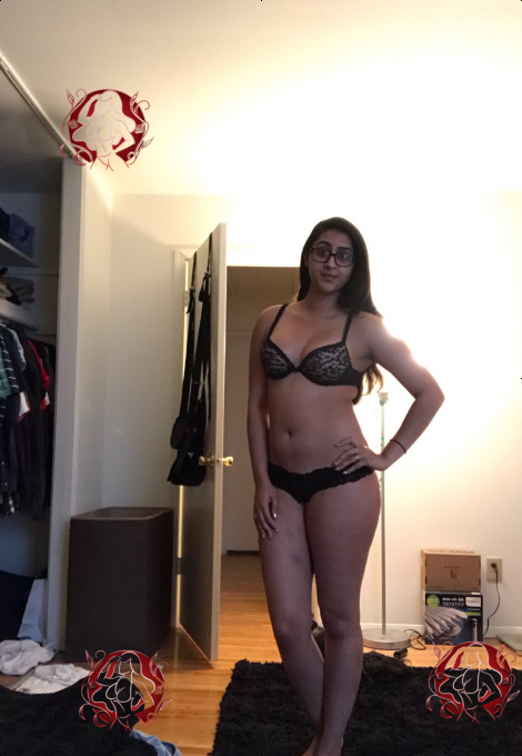 Hallie, photo 7 of 8