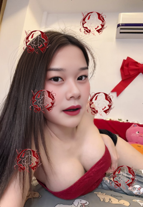 Kristin, 24 years old, Hong Kong Airport