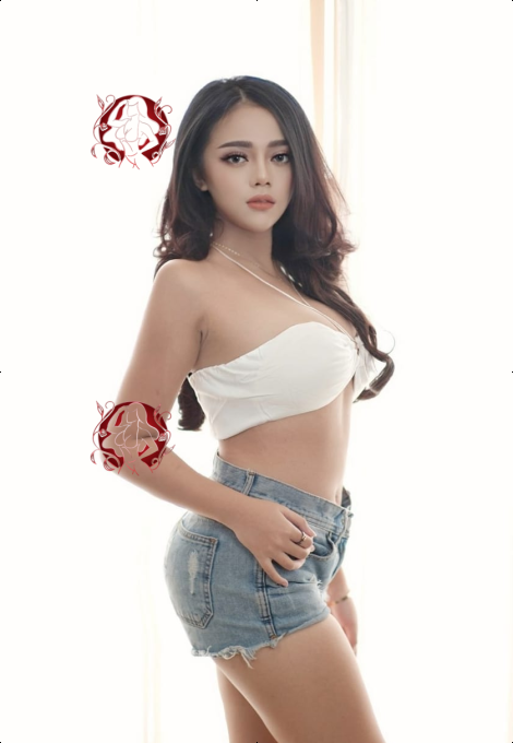 Lina, photo 4 of 4