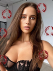 Lizzi, photo 2 of 5