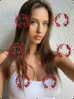 Lizzi, photo 3 of 5