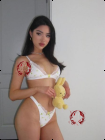 Nadia, photo 3 of 6