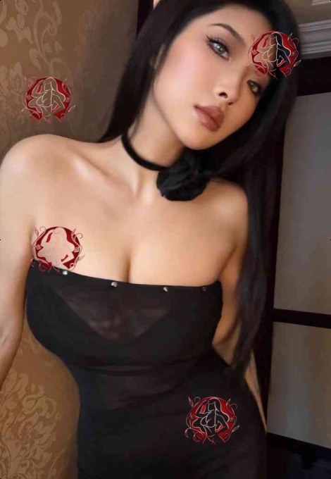 Nana, photo 3 of 4