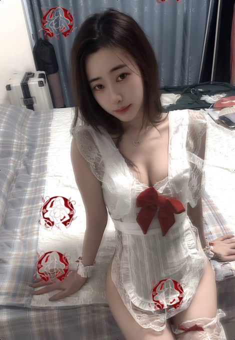 Paula, 24 years old, Hong Kong Airport