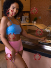 Yasmin, photo 2 of 7